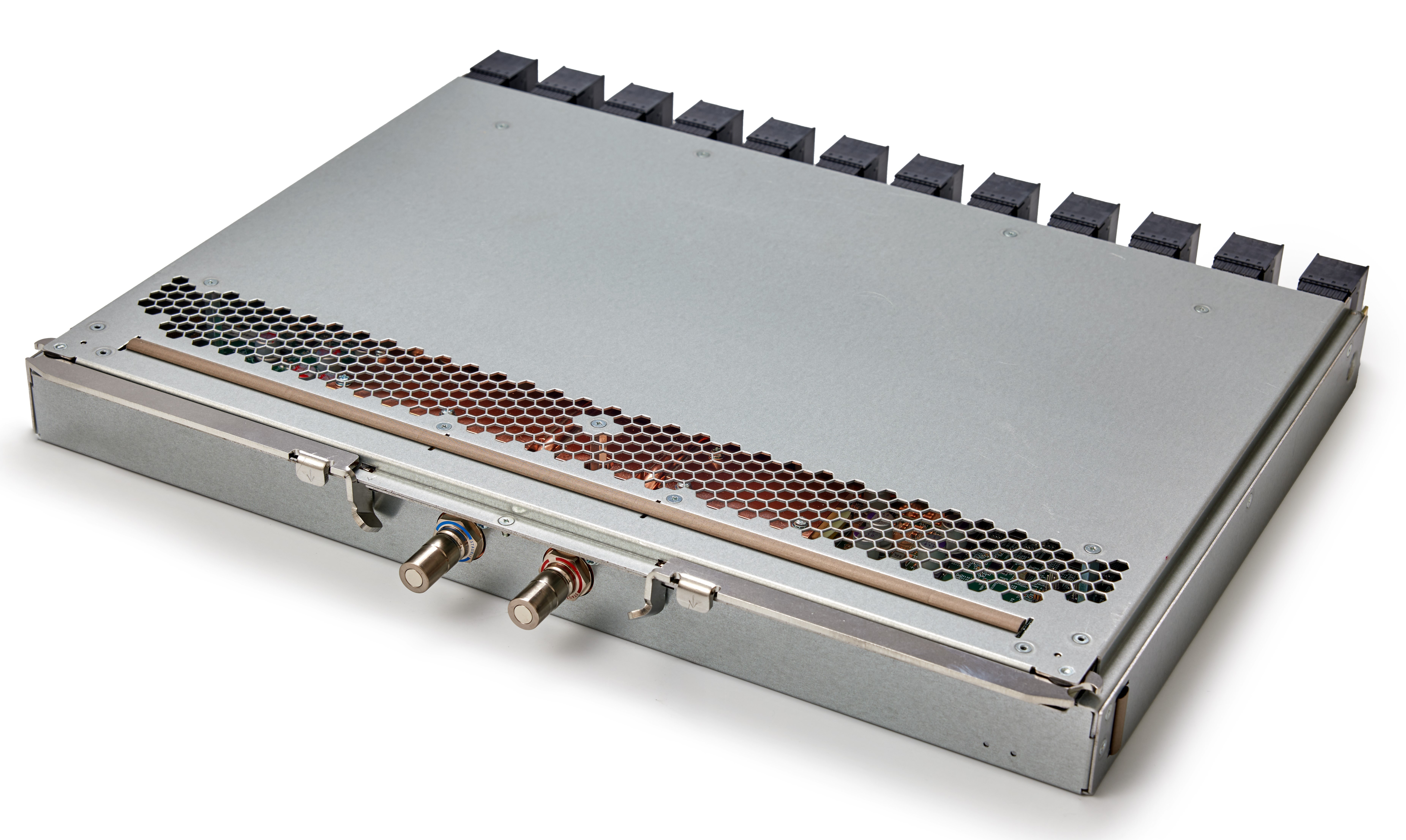 Liquid-Cooled Spine Module